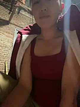 Huong-Ly online show from 12/14/25, 03:24