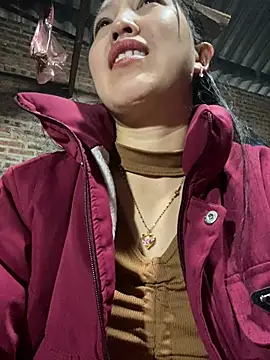 Huong-Ly online show from 02/20/26, 09:22