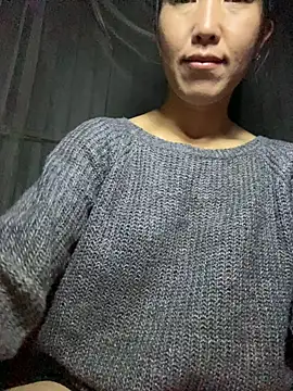 Huong-Ly online show from 10/07/25, 02:34