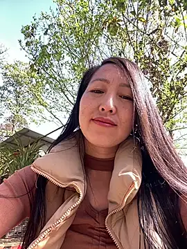 Huong-Ly online show from 02/06/26, 02:51