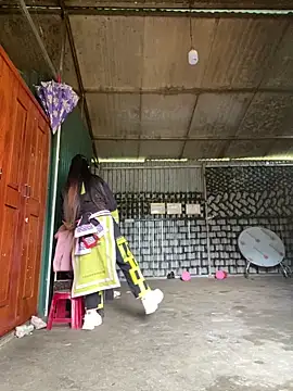 Huong-Ly online show from 02/26/26, 04:45