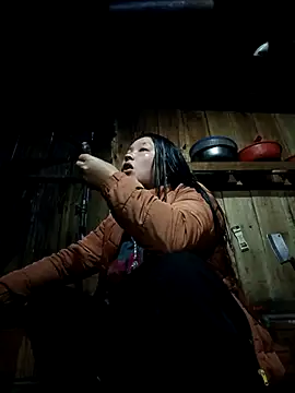 MuiNay online show from 02/25/26, 11:21