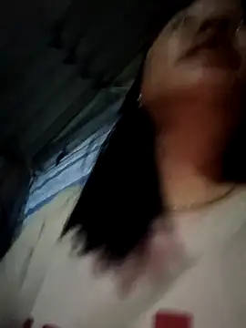 Snapshot of MuiNay chatting on 10/12/25, 10:55 MuiNay online show from 10/12/25, 10:55