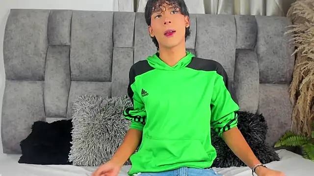 d3rke 666 online show from 12/03/25, 04:46