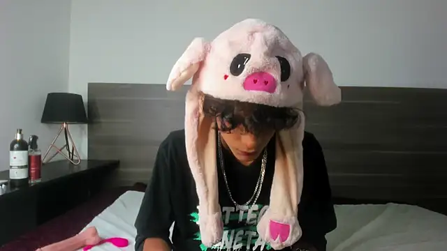 d3rke 666 online show from 10/28/25, 12:22