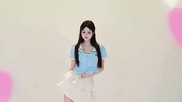 Snapshot of Hot-dance520 chatting on 10/25/25, 02:33 Hot-dance520 online show from 10/25/25, 02:33