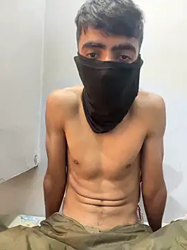 armaan rajput112233 online show from 12/01/25, 09:10