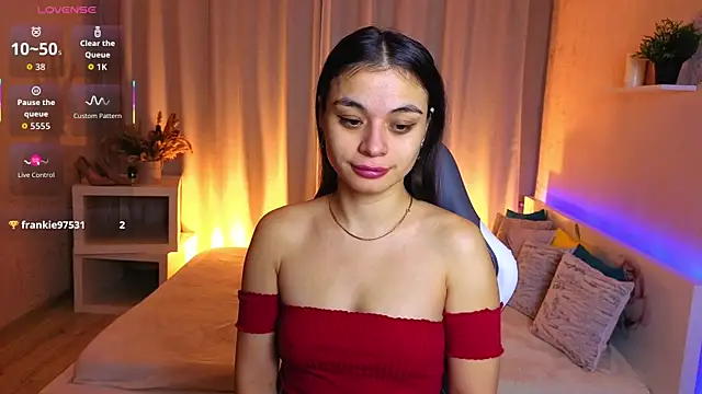 Leila Hefner online show from 12/02/25, 02:56