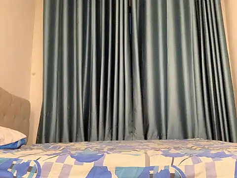 AnnaCR666 online show from 06/07/26, 11:37