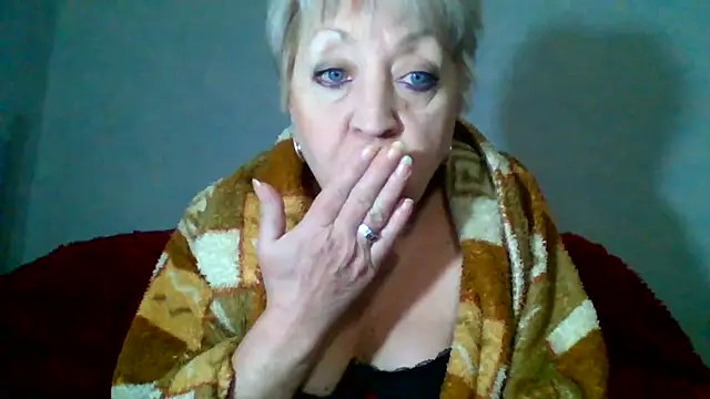 DianaQDream online show from 04/23/26, 04:08