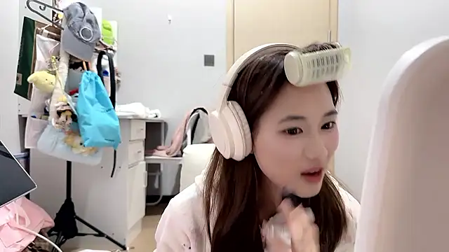 Ann-cookie online show from 01/07/26, 03:17