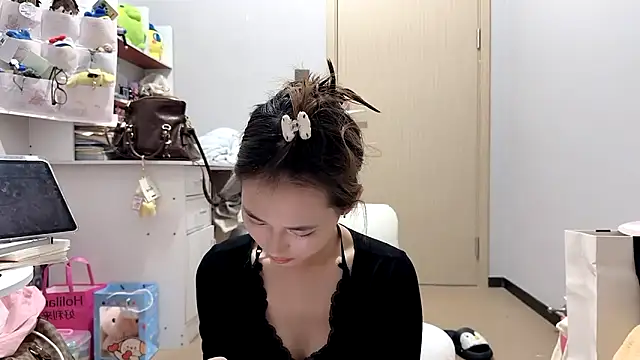 Ann-cookie online show from 04/09/26, 04:13