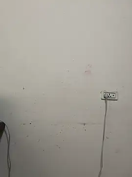crhong666 online show from 09/18/25, 01:30