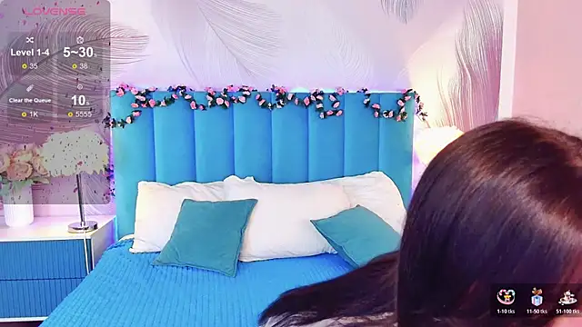 kimberlyy77 online show from 10/17/25, 06:39