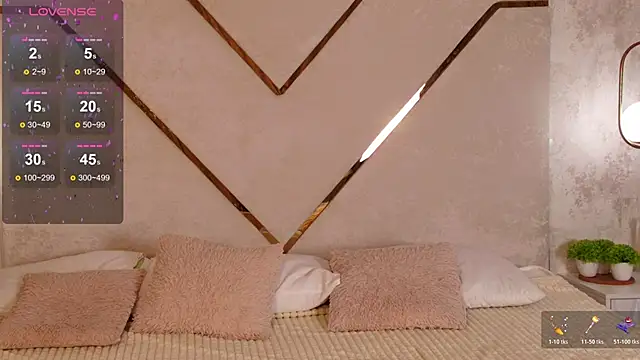 Snapshot of kimberlyy77 chatting on 12/01/25, 06:58 kimberlyy77 online show from 12/01/25, 06:58