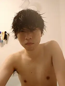 Snapshot of tanaka113 chatting on 02/16/26, 03:10 tanaka113 online show from 02/16/26, 03:10