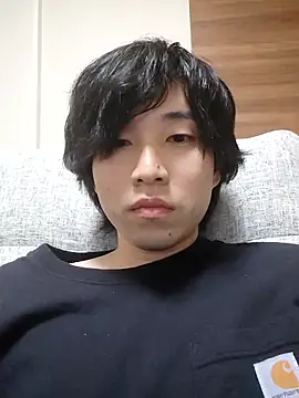 Snapshot of tanaka113 chatting on 02/04/26, 01:17 tanaka113 online show from 02/04/26, 01:17