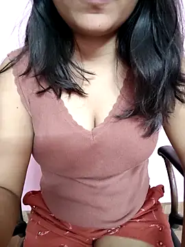 Snapshot of kajoee chatting on 11/23/25, 08:02 kajoee online show from 11/23/25, 08:02