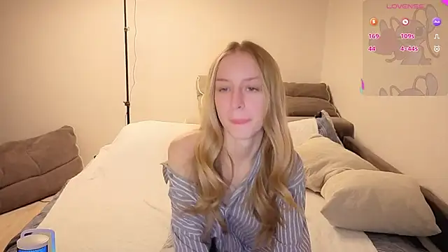 Sweet xx Gold online show from 11/18/25, 07:17