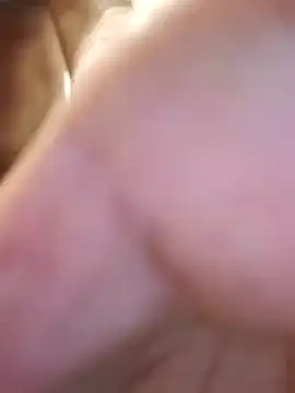 pareja-40-20 online show from 03/28/26, 10:27