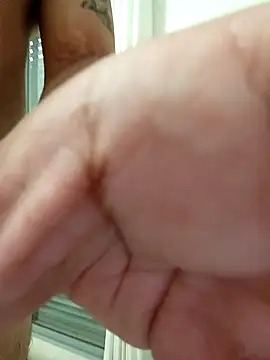 Snapshot of a23c43 chatting on 10/19/25, 11:02 a23c43 online show from 10/19/25, 11:02