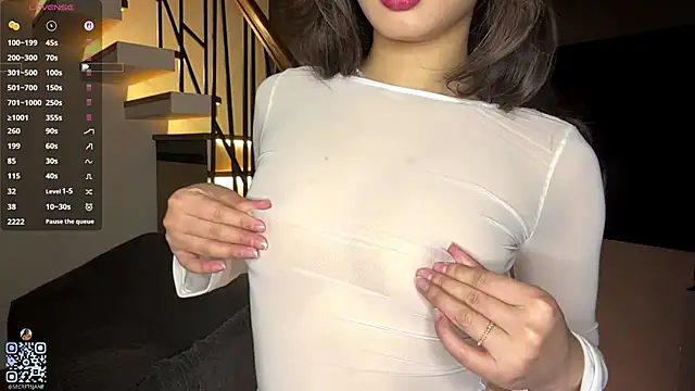 SweetSakuraJane online show from 04/29/26, 10:27