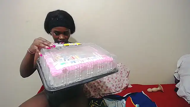 Snapshot of Blackberry96_ chatting on 12/16/25, 09:30 Blackberry96 online show from 12/16/25, 09:30