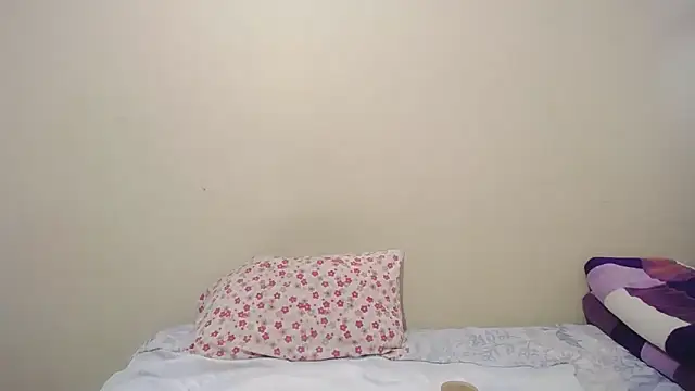 Blackberry96  online show from 10/17/25, 01:24