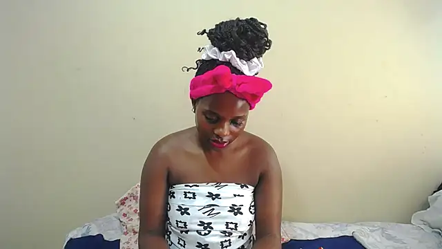 Snapshot of Blackberry96_ chatting on 11/10/25, 06:51 Blackberry96 online show from 11/10/25, 06:51