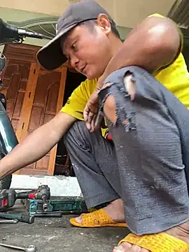 hotboy2x online show from 03/24/26, 12:43