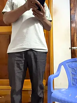 hotboy2x online show from 10/29/25, 01:04