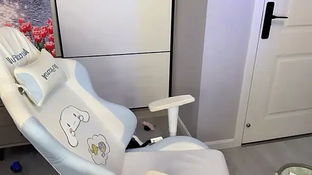 Sheepoooooooo online show from 09/13/25, 01:44