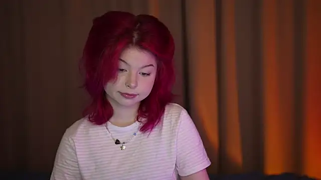 Stella Vanila online show from 11/14/25, 12:03