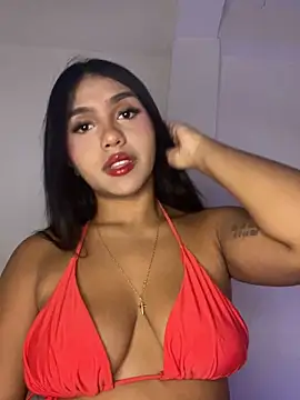 Michelle johnson  online show from 11/28/25, 07:03