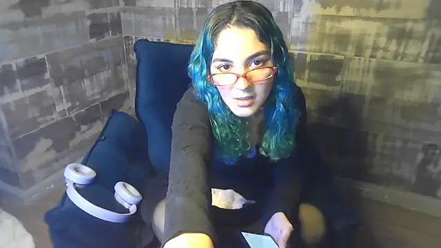 peetitefairy online show from 07/04/26, 06:09