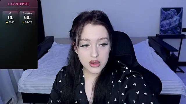 Snapshot of Sunshine_J chatting on 02/04/26, 06:36 Sunshine J online show from 02/04/26, 06:36