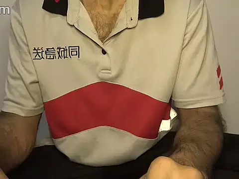 Snapshot of yazin199 chatting on 09/20/25, 01:21 yazin199 online show from 09/20/25, 01:21