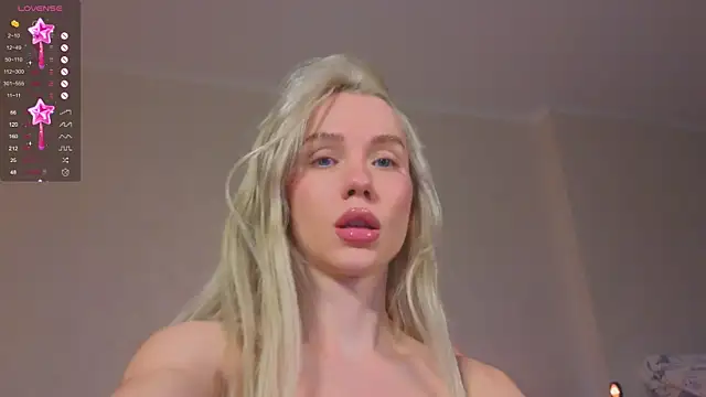 KittenFang online show from 01/06/26, 05:17