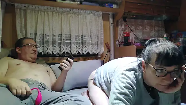 honey47 online show from 11/11/25, 05:19