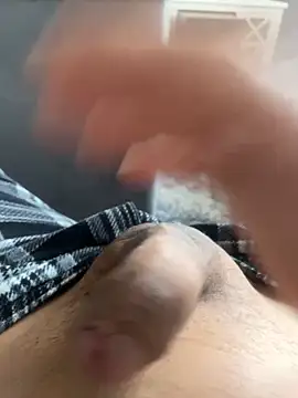 vonybac123 online show from 04/05/26, 12:01