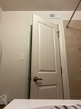 vonybac123 online show from 03/31/26, 12:01