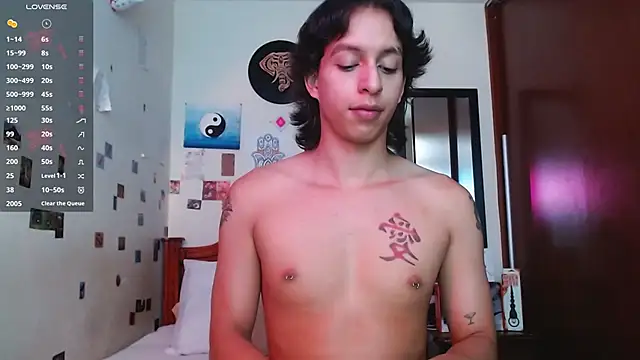 DannyPhantom555 online show from 10/24/25, 04:50