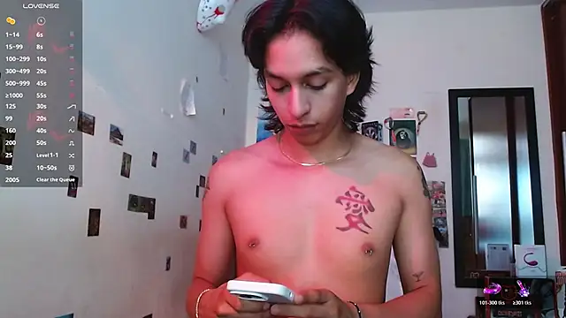 DannyPhantom555 online show from 10/27/25, 04:52