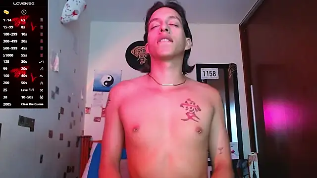 DannyPhantom555 online show from 12/19/25, 06:43