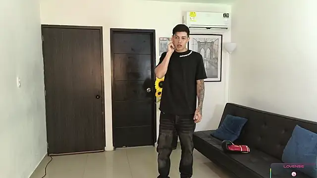 Playhardsex  online show from 04/11/26, 11:30