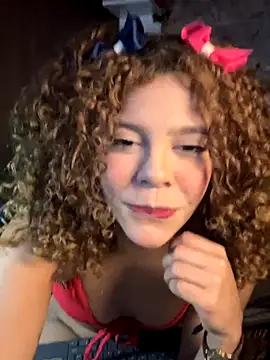 hannachris- online show from 12/15/25, 12:05