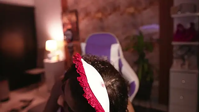 hannachris- online show from 10/20/25, 11:16