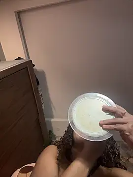 hannachris- online show from 02/25/26, 11:04