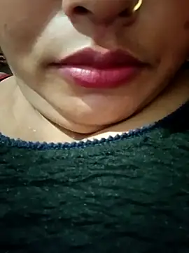 Aruhi hot online show from 11/02/25, 11:43