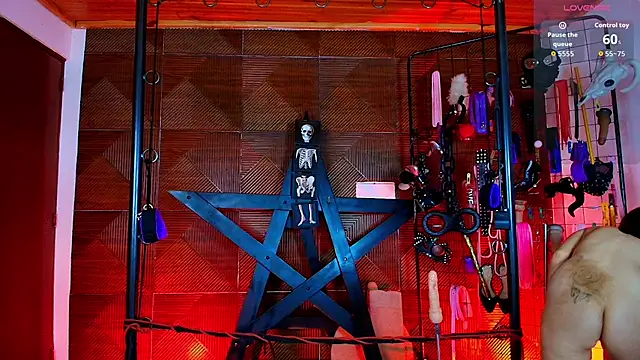 Misstresss aurora bdsm online show from 04/07/26, 12:51